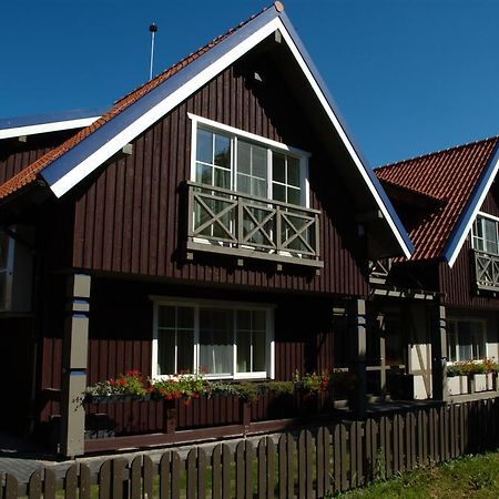 Vila Lotmiskis Nida Luaran gambar