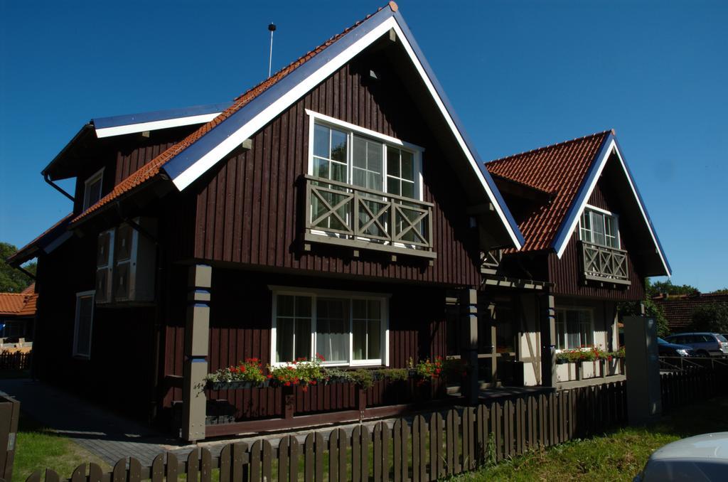 Vila Lotmiskis Nida Luaran gambar